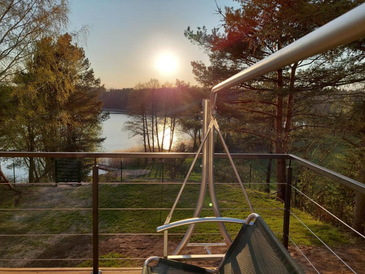 Dom Nad Jeziorem Gaja House Jadamowo Esterno foto