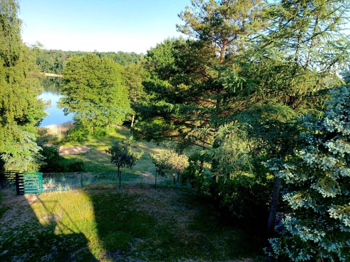 Dom Nad Jeziorem Gaja House Jadamowo Esterno foto