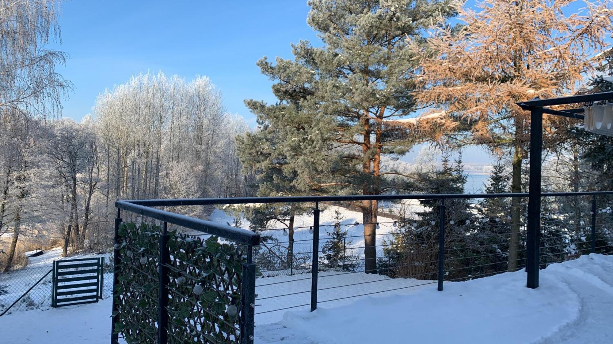 Dom Nad Jeziorem Gaja House Jadamowo Esterno foto